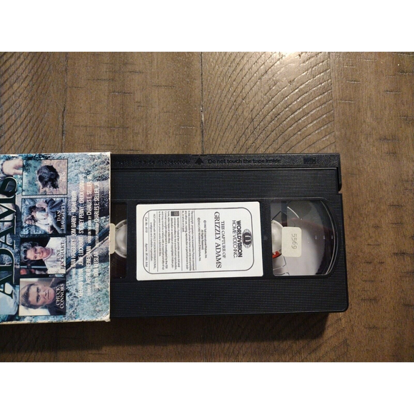 The Capture of Grizzly Adams (VHS, 1982) - Dan Haggerty/Chuck Connors - Picture 9 of 9